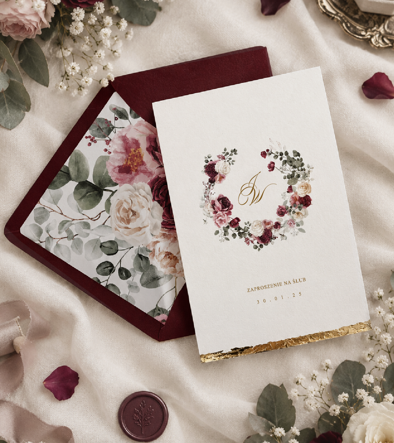 Eleganckie zaproszenia ślubne personalizowane. Bordowe, burgundowe, marsala, kwiaty, złocenie.