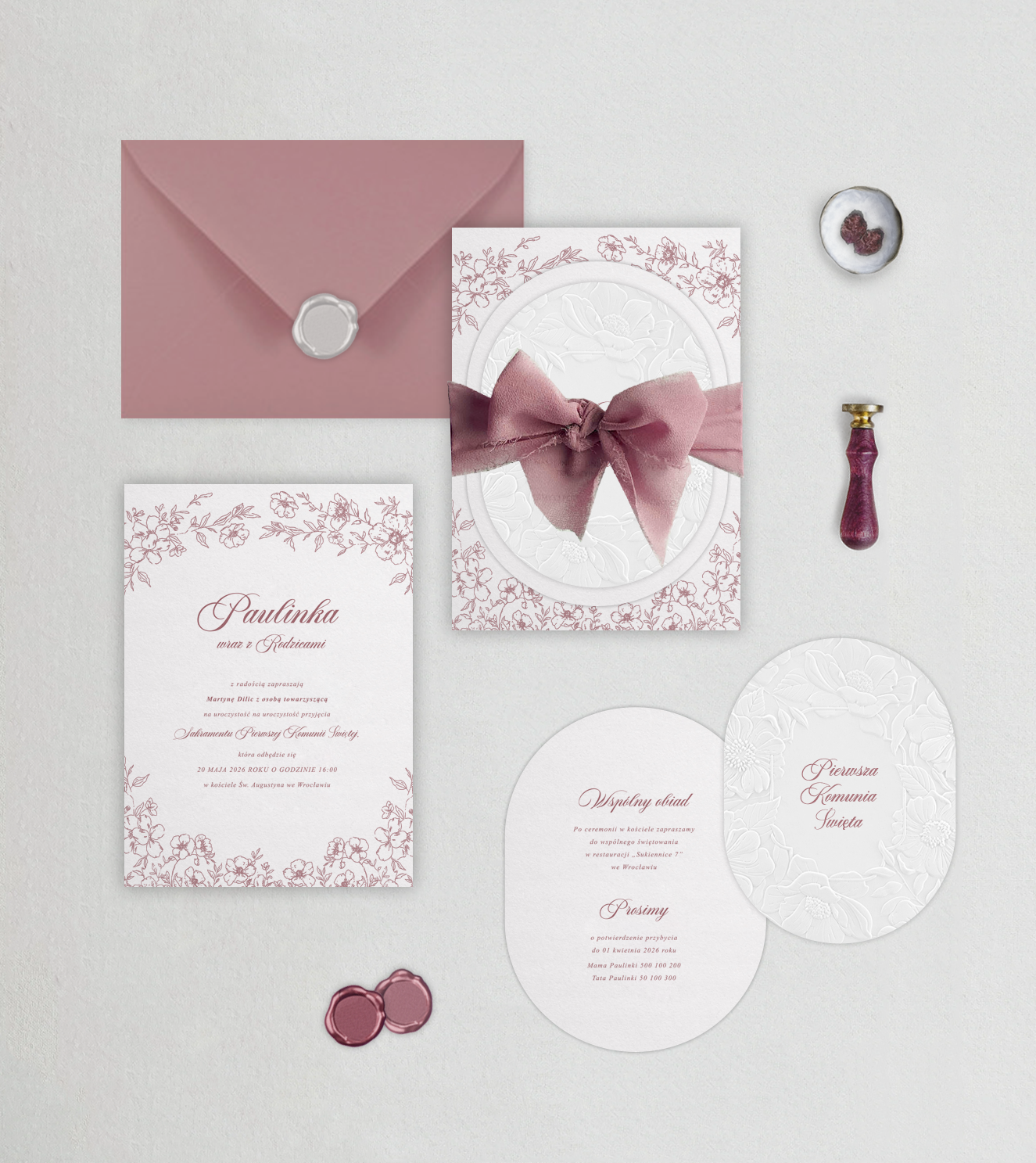 Różowe zaproszenia na Komunię Świętą, dla dziewczynki, z tłoczeniem i wstążką szyfonową.