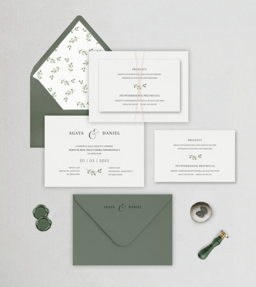 Minimalistyczne, eleganckie zaproszenia ślubne w stylu boho, których motywem przewodnim jest zielony listek, akwarela. Zielone elementy to listki i koperta.