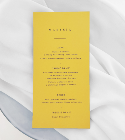 Żółte menu z winietką, leżące, w stylu boho.