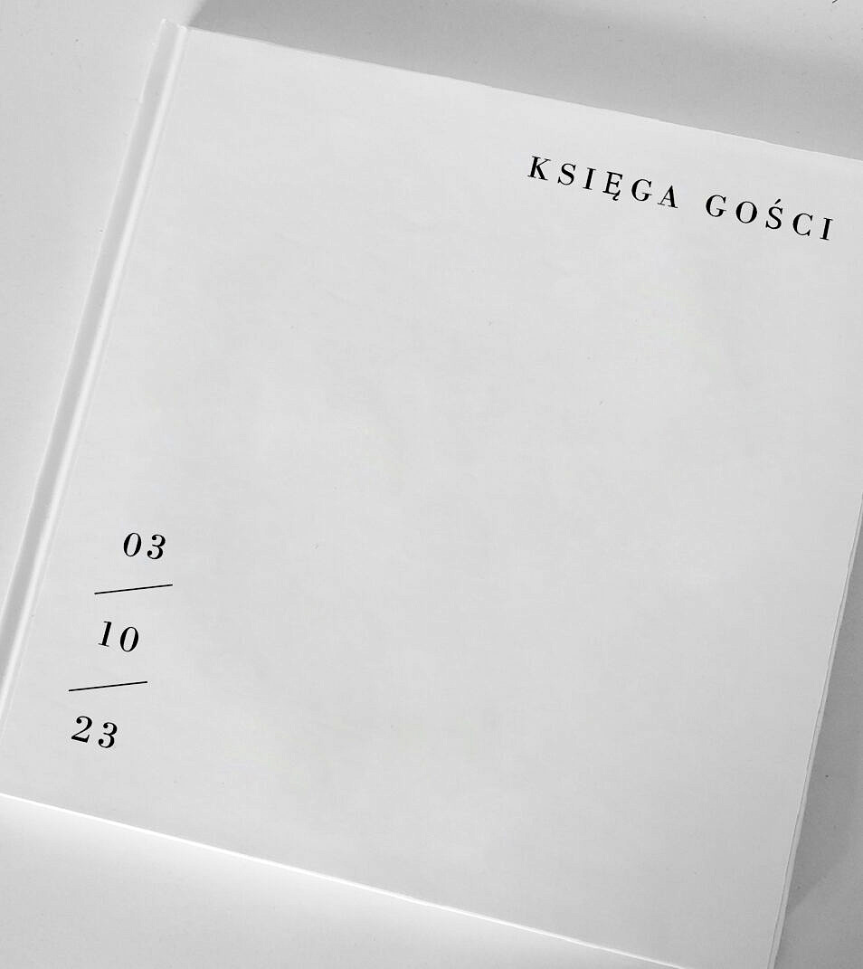 minimalistyczna księga gości