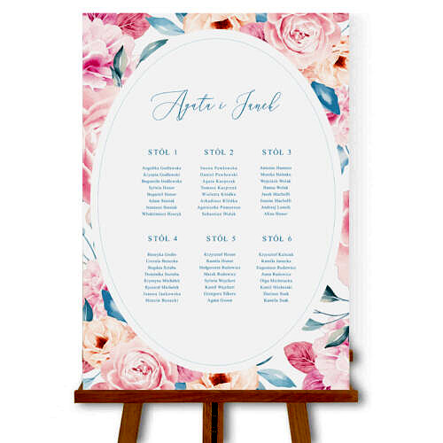 Niebiesko-różowy plan stołów z elementami kwiatowymi